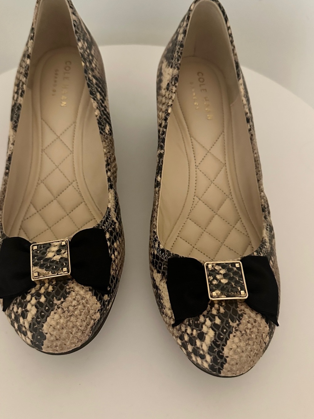 Cole Haan Women's Snake-Print Bow Ballet Flats in Black and Tan Size 8